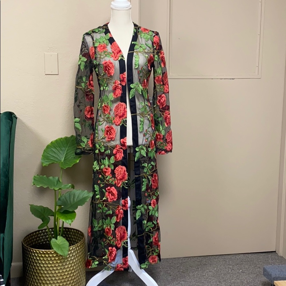 Rose Vine Duster